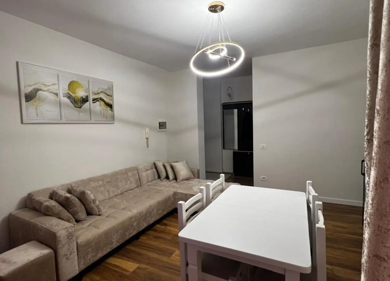Art'S Apartment Durrës 阿尔巴尼亚